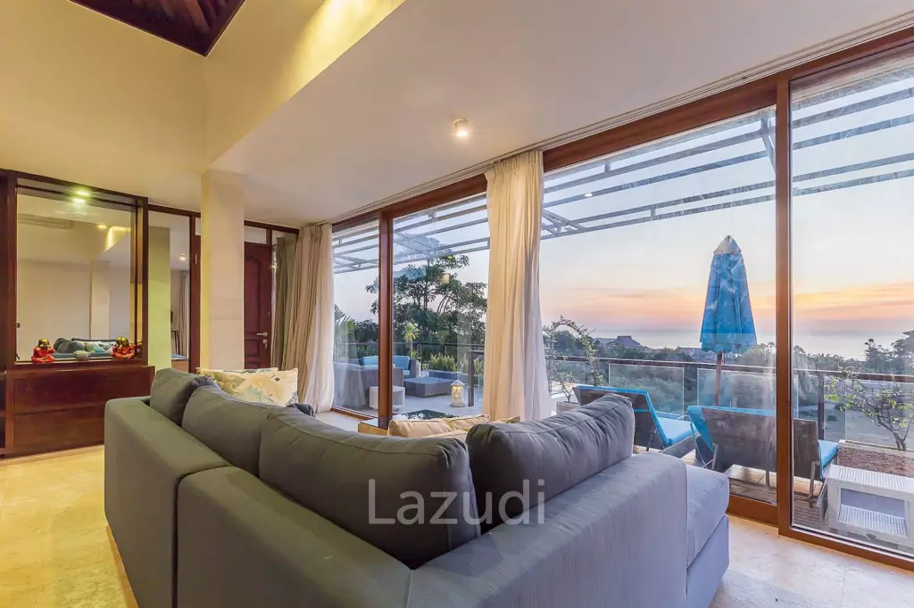 Exclusive 4-Bedroom Villa with Stunning Ocean View in Jimbaran