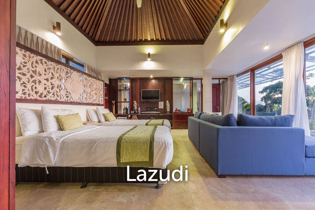 Exclusive 4-Bedroom Villa with Stunning Ocean View in Jimbaran