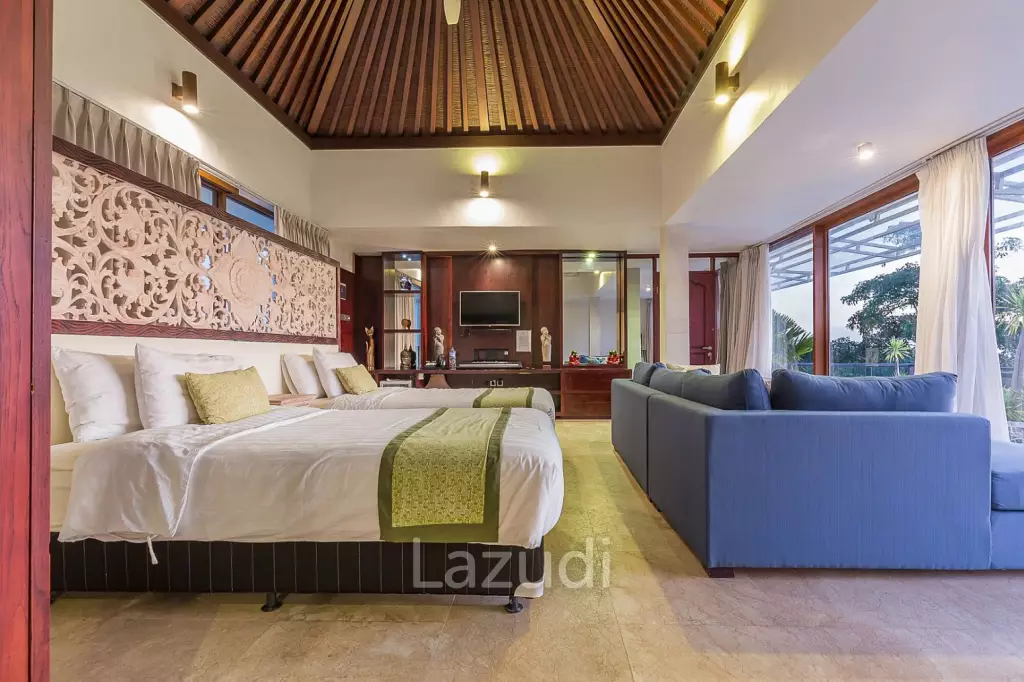 Exclusive 4-Bedroom Villa with Stunning Ocean View in Jimbaran