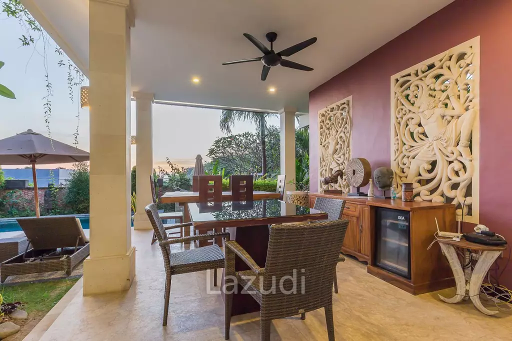 Exclusive 4-Bedroom Villa with Stunning Ocean View in Jimbaran
