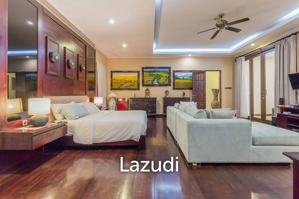 Exclusive 4-Bedroom Villa with Stunning Ocean View in Jimbaran