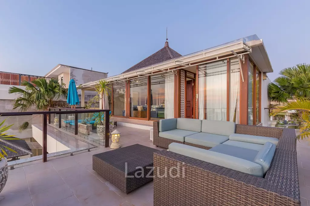 Exclusive 4-Bedroom Villa with Stunning Ocean View in Jimbaran