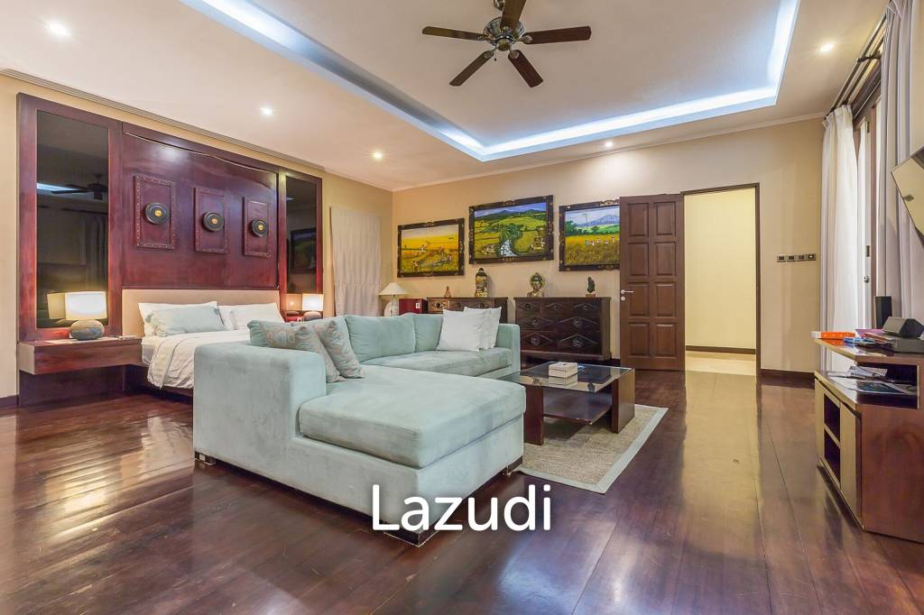 Exclusive 4-Bedroom Villa with Stunning Ocean View in Jimbaran