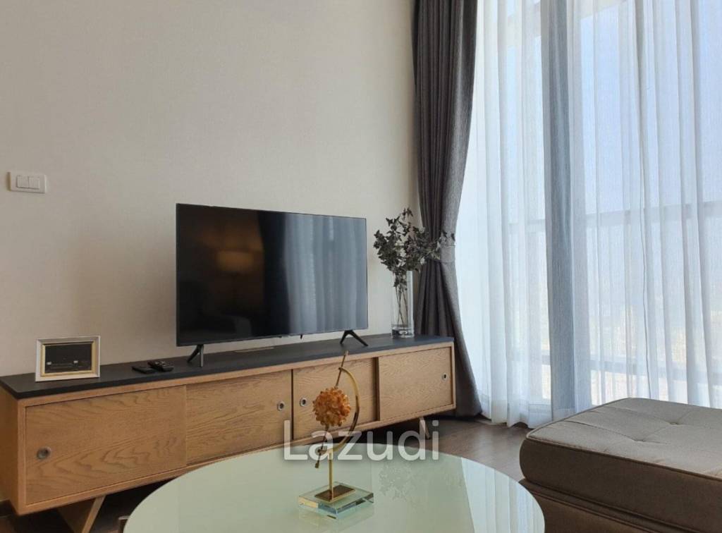 1 Bed 1 Bath 40 SQ.M Park Origin Phromphong
