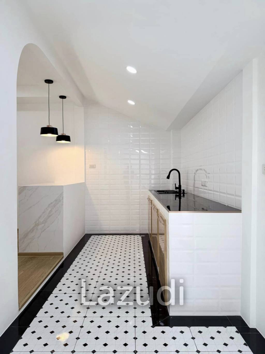 Renovated 2-Bedroom Townhouse For Sale In Kathu