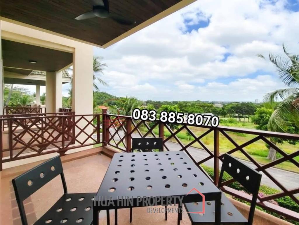 PALM HILL CONDO  : 2 bed with sea and golf course views