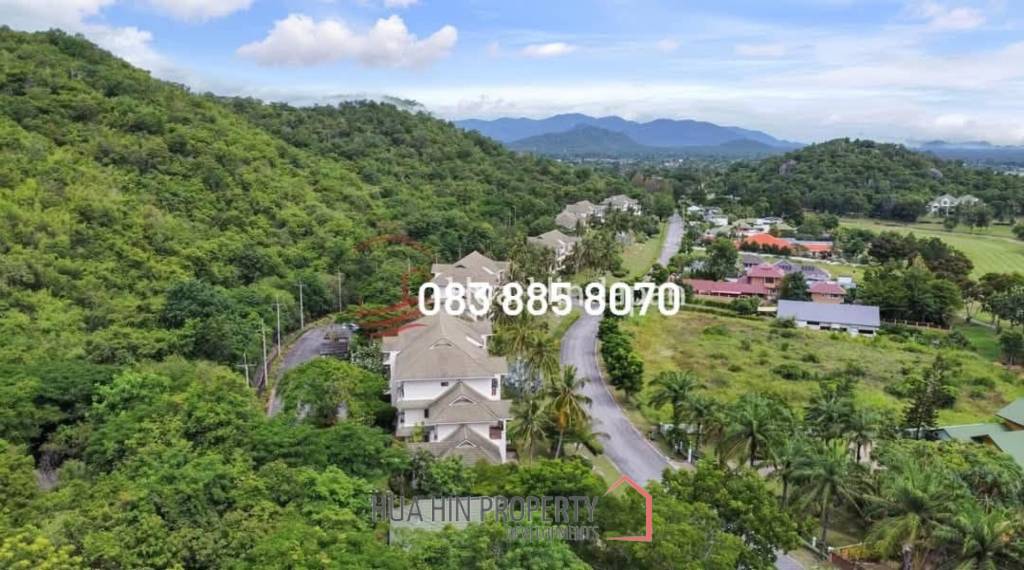 PALM HILL CONDO  : 2 bed with sea and golf course views