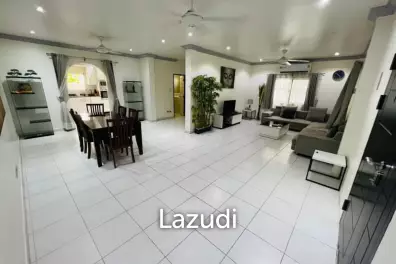 4 Bedrooms 4 Bathrooms 200 SQ.M. Royal Park Village