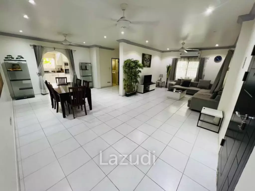 4 Bedrooms 4 Bathrooms 200 SQ.M. Royal Park Village