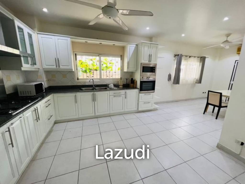 4 Bedrooms 4 Bathrooms 200 SQ.M. Royal Park Village