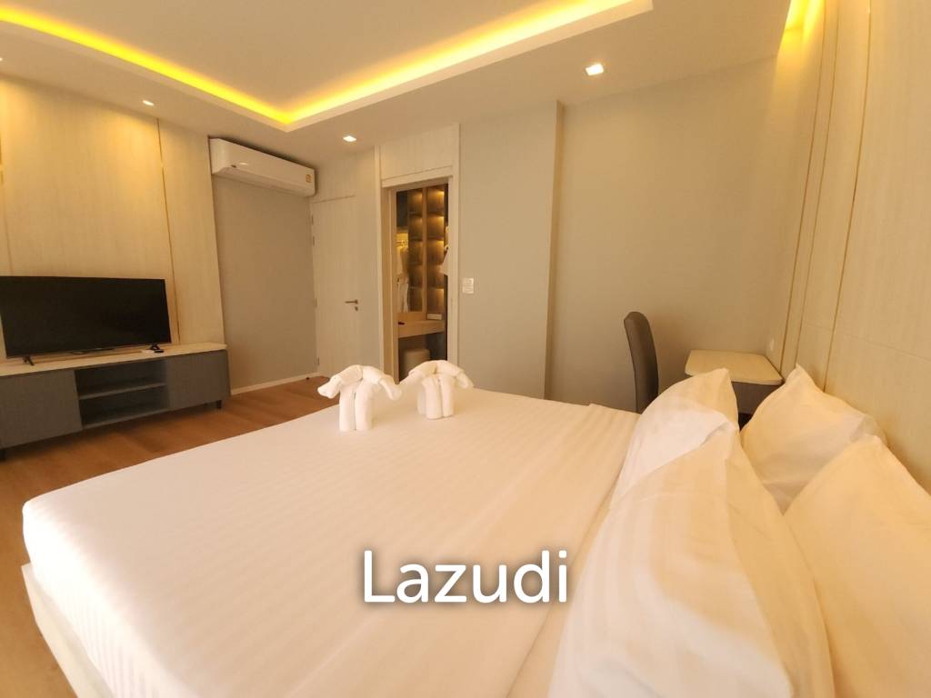 Ultra Luxury 3-Bedroom Condo with Rooftop Pool in Kamala Phuket