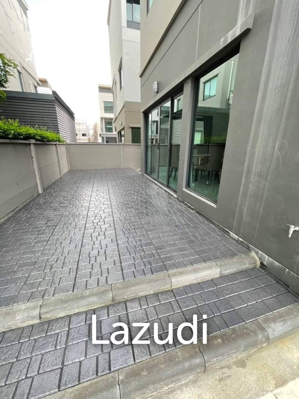 Home Office for rent in Ramintra 83