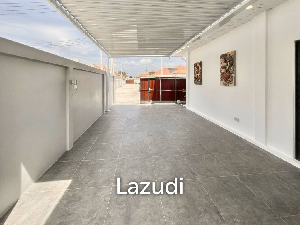 Mali: Brand New Pool Villa with Premium Upgrades/Solar Cells
