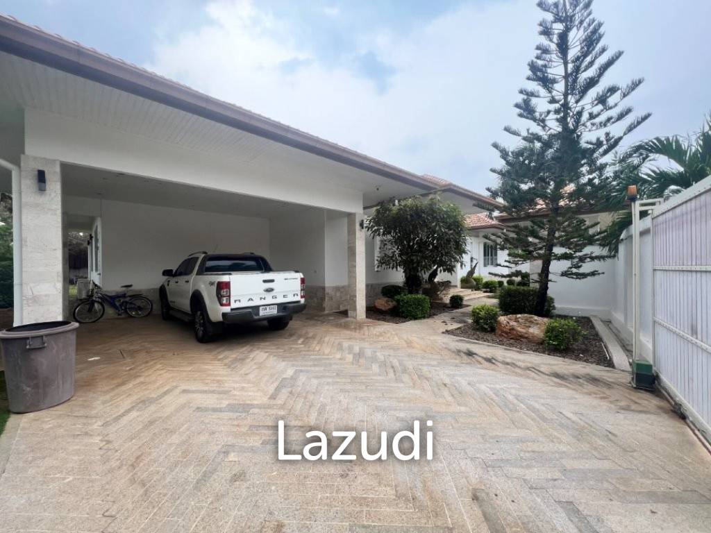 1,600 Sqm 3 Bed 3 Bath Villa For Sale