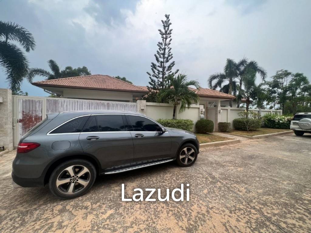 1,600 Sqm 3 Bed 3 Bath Villa For Sale