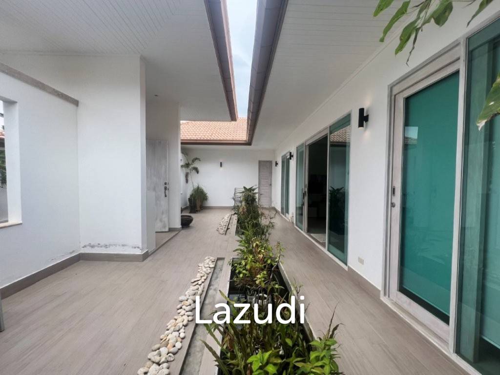 1,600 Sqm 3 Bed 3 Bath Villa For Sale