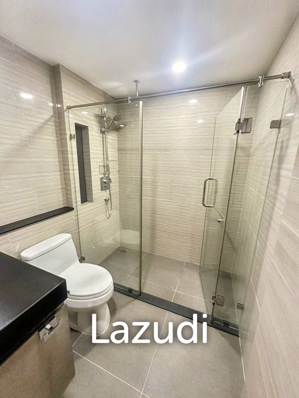 1 Bed 1 Bath 33 SQ.M Klass Condo Langsuan
