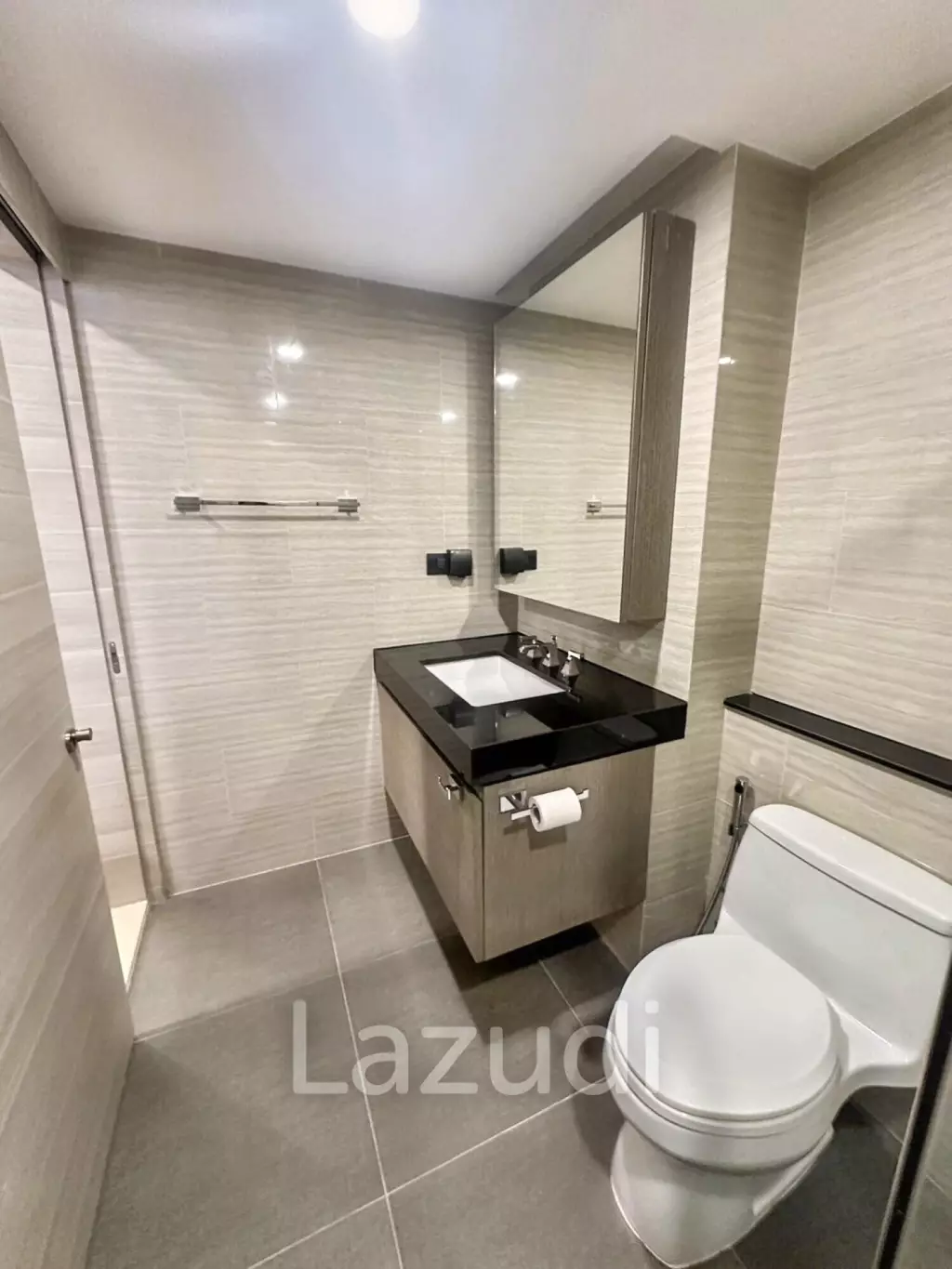 1 Bed 1 Bath 33 SQ.M Klass Condo Langsuan