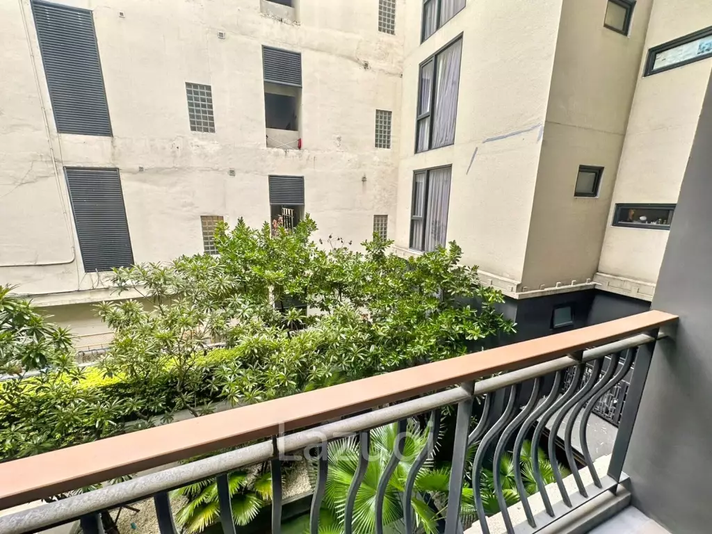 1 Bed 1 Bath 33 SQ.M Klass Condo Langsuan