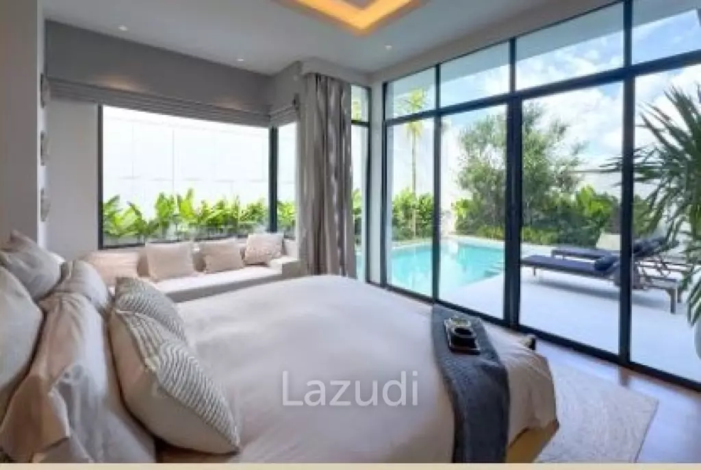 3 Bed 4 Bath 330.24 SQ.M Elite Villas Chalong