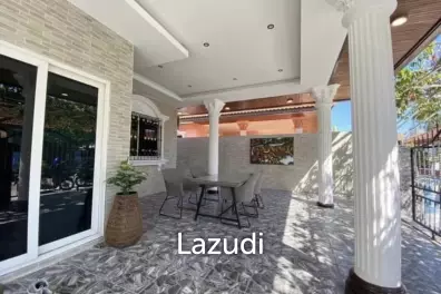 3 Beds 2 Baths 200 SQ.M. Eakmongkol Village Pattaya