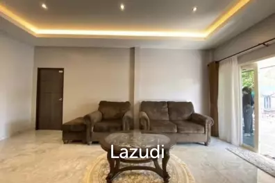 3 Beds 2 Baths 200 SQ.M. Eakmongkol Village Pattaya