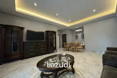 3 Beds 2 Baths 200 SQ.M. Eakmongkol Village Pattaya
