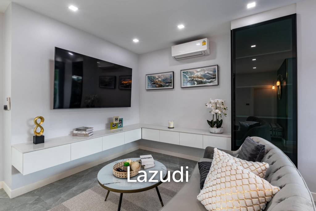 5 Beds 5 Baths 240 SQ.M. View Point Villa