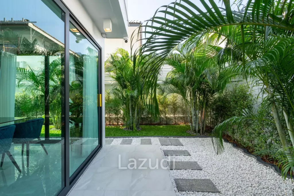 5 Beds 5 Baths 240 SQ.M. View Point Villa