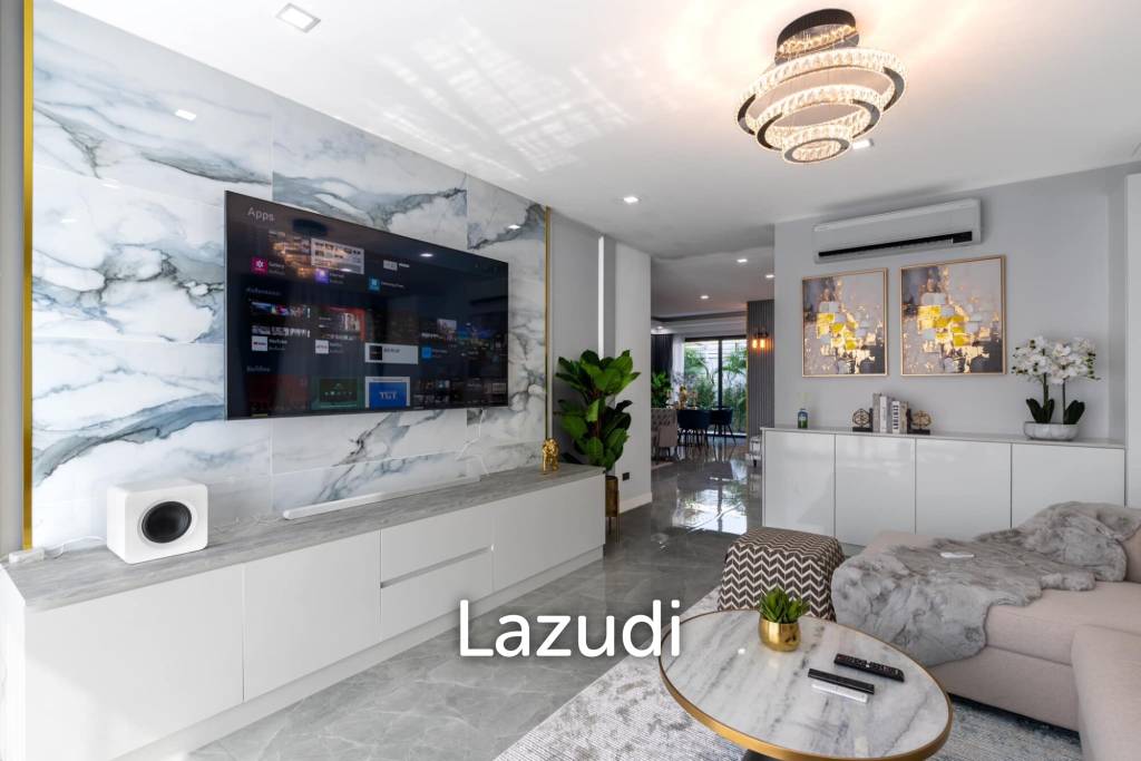 5 Beds 5 Baths 240 SQ.M. View Point Villa