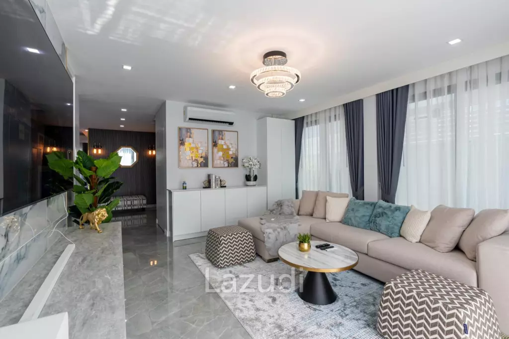 5 Beds 5 Baths 240 SQ.M. View Point Villa
