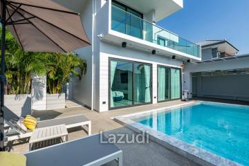5 Beds 5 Baths 240 SQ.M. View Point Villa