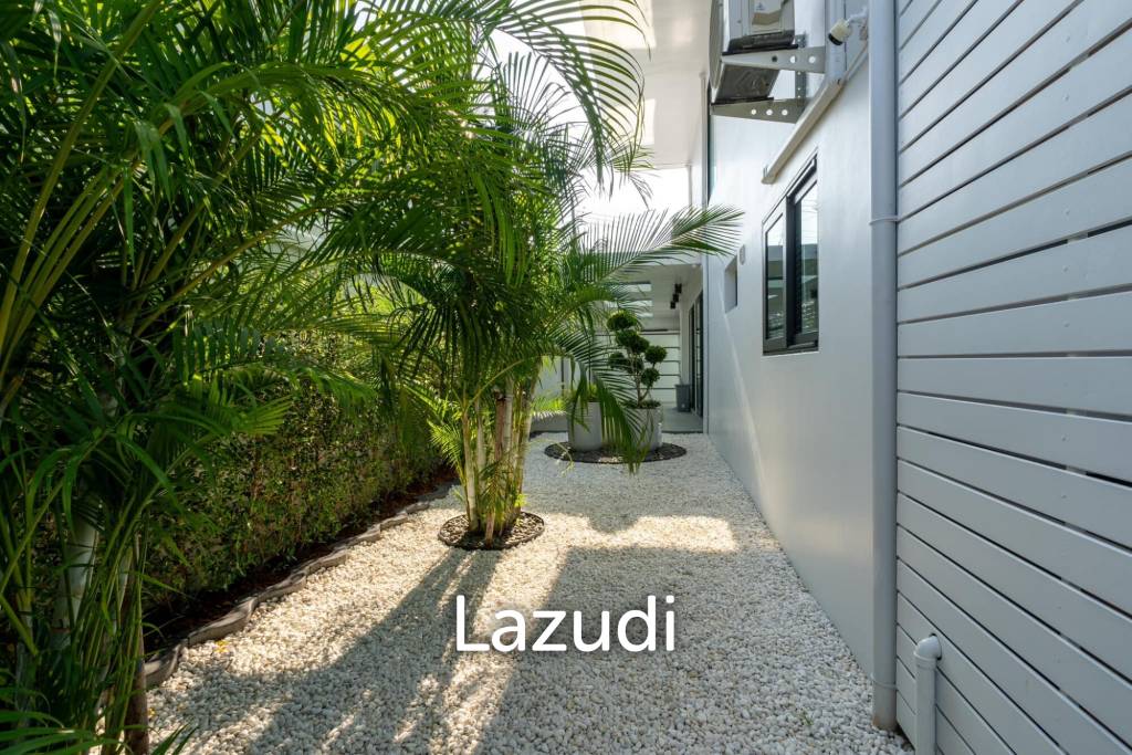 5 Beds 5 Baths 240 SQ.M. View Point Villa