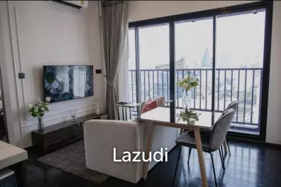 2 Bed 1 Bath 45 SQ.M Park Origin Thonglor