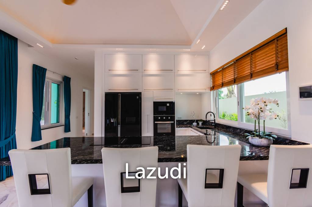Luxurious Villa in Palm Avenue 4 Hua Hin ,Type E