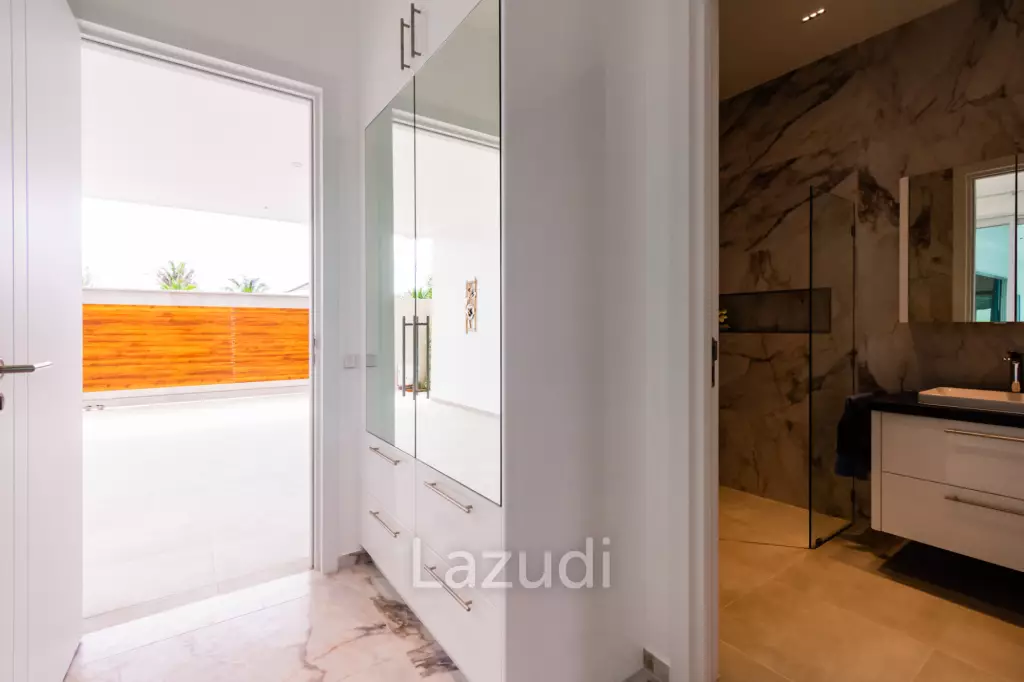 Luxurious Villa in Palm Avenue 4 Hua Hin ,Type E