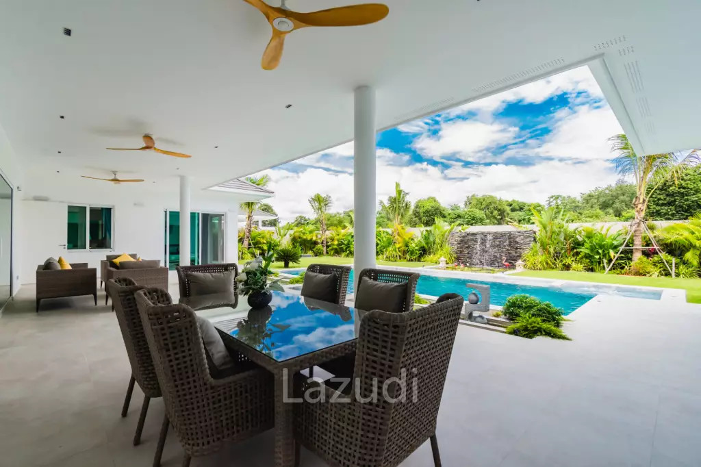 Luxurious Villa in Palm Avenue 4 Hua Hin ,Type E