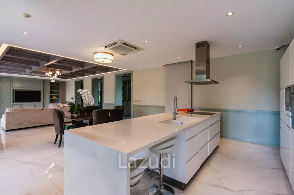 5 Bed 2 Storey Pool Villa with Panoramic Mountain view on the Golf Course