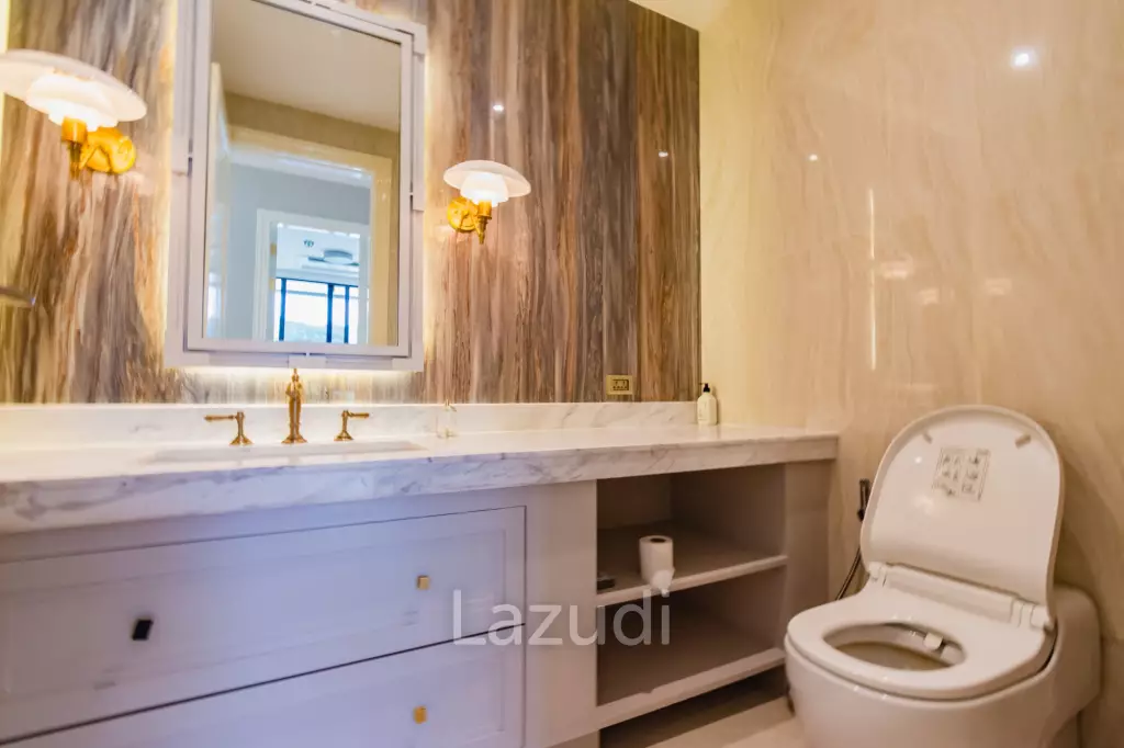 5 Bed 2 Storey Pool Villa with Panoramic Mountain view on the Golf Course