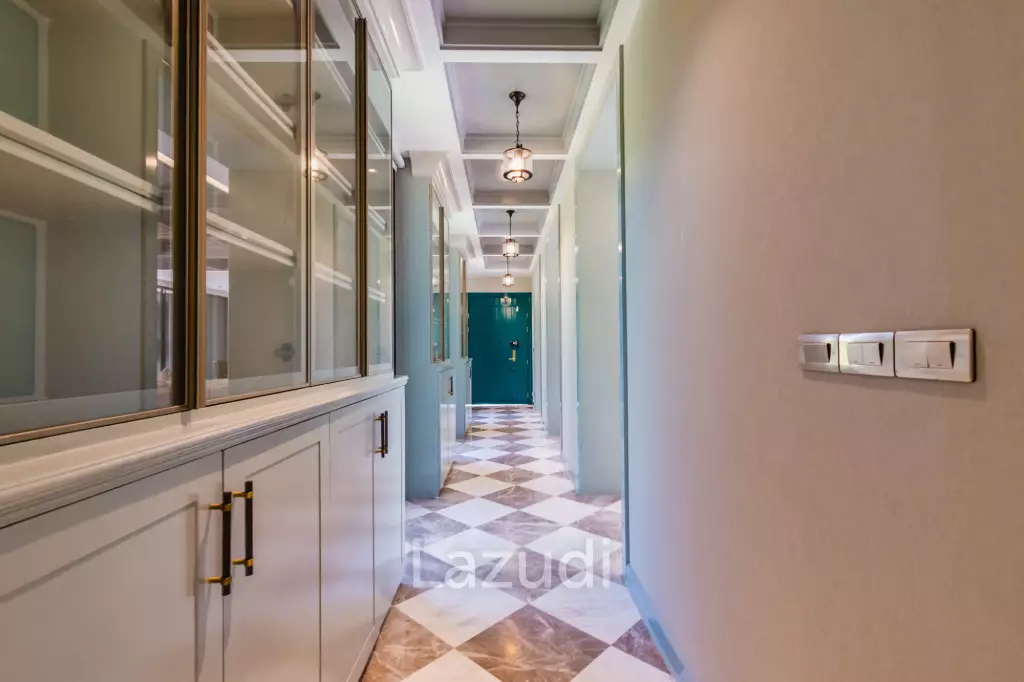5 Bed 2 Storey Pool Villa with Panoramic Mountain view on the Golf Course
