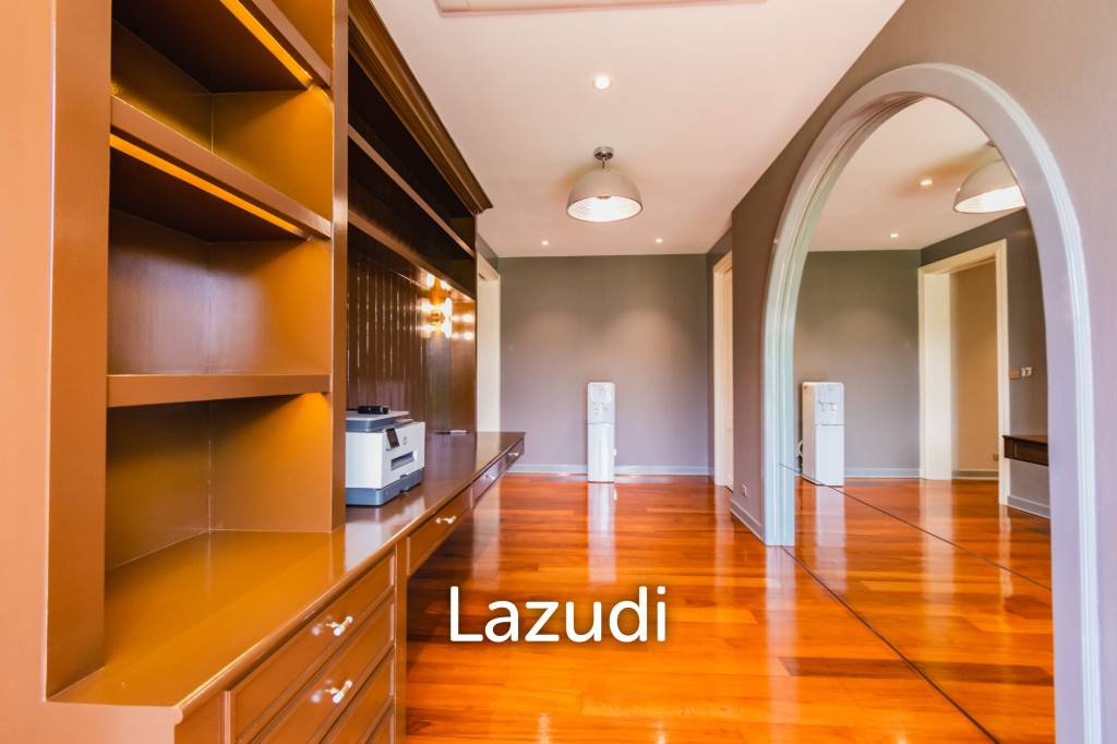 1,296 Sqm 5 Bed 4 Bath Villa For Sale