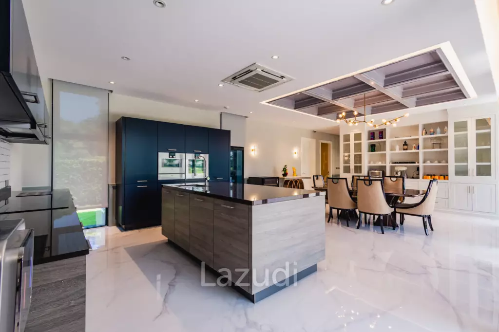 5 Bed 2 Storey Pool Villa with Panoramic Mountain view on the Golf Course
