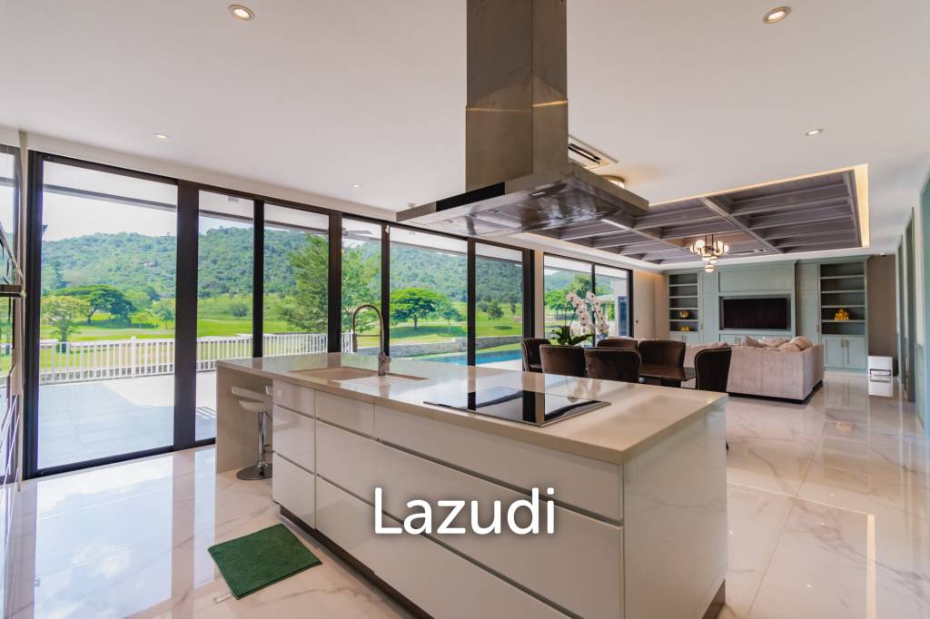 1,296 Sqm 5 Bed 4 Bath Villa For Sale