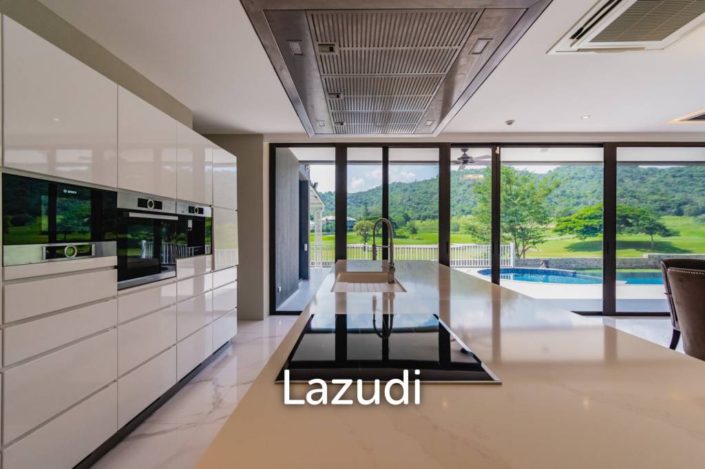 1,296 Sqm 5 Bed 4 Bath Villa For Sale