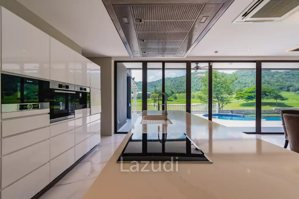 5 Bed 2 Storey Pool Villa with Panoramic Mountain view on the Golf Course