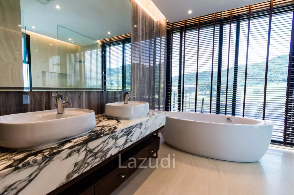 5 Bed 2 Storey Pool Villa with Panoramic Mountain view on the Golf Course