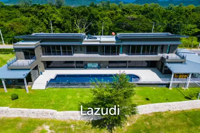 5 Bed 2 Storey Pool Villa with Panoramic Mountain view on the Golf Course