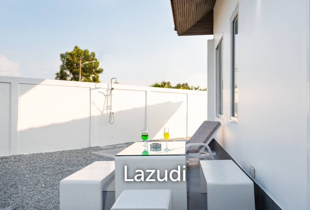 4 Bedrooms 4 Bathrooms 425 SQ.M. Villa Med