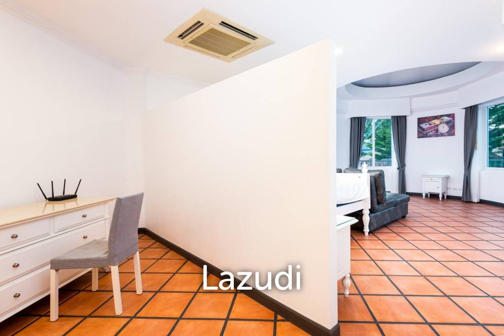 4 Bedrooms 4 Bathrooms 425 SQ.M. Villa Med