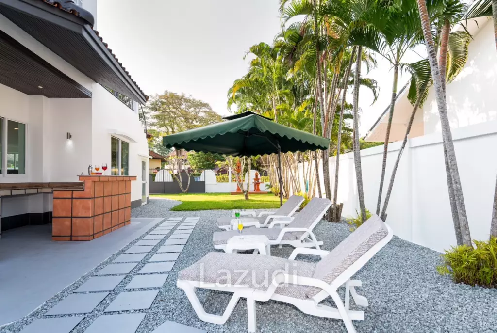 4 Bedrooms 4 Bathrooms 425 SQ.M. Villa Med
